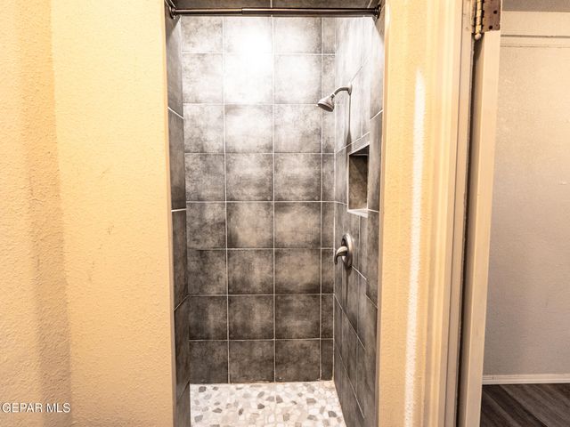 5109 Garry Owen Road, El Paso, TX 79903