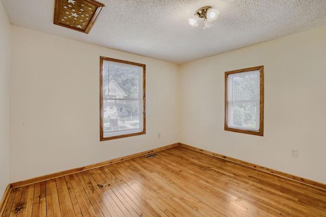 2724 17th Avenue S, Minneapolis, MN 55407