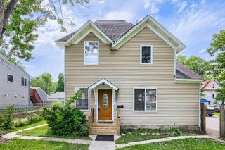 2724 17th Avenue S, Minneapolis, MN 55407