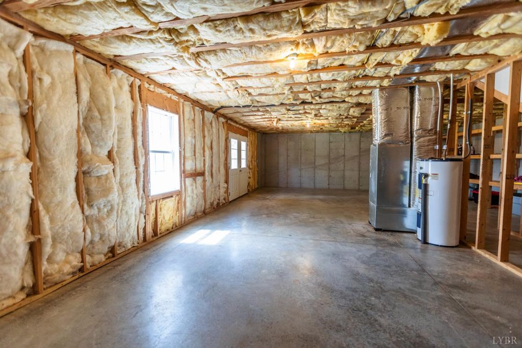 Image 27 of property listing at 396 Rocks Church Road, Pamplin, VA 23958