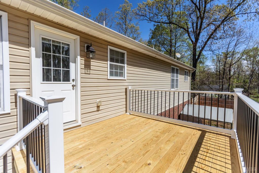 Image 31 of property listing at 396 Rocks Church Road, Pamplin, VA 23958
