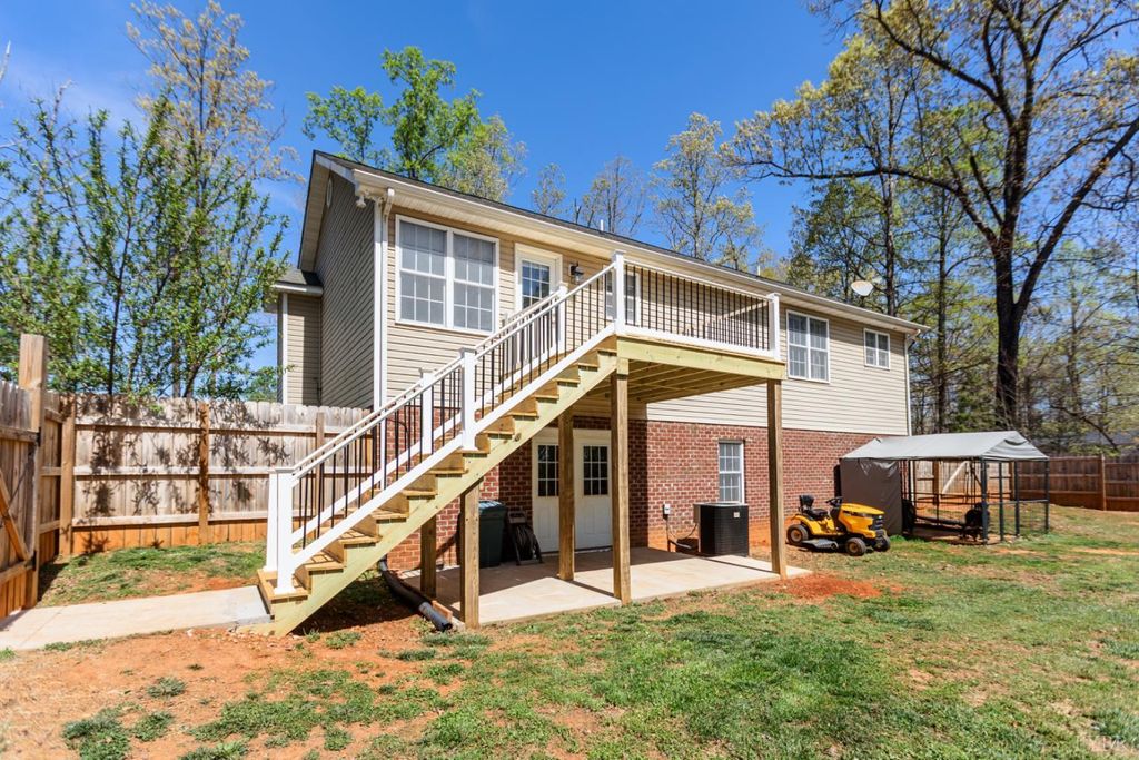 Image 33 of property listing at 396 Rocks Church Road, Pamplin, VA 23958