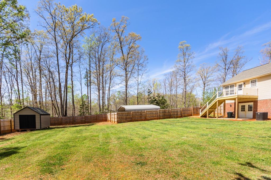 Image 34 of property listing at 396 Rocks Church Road, Pamplin, VA 23958