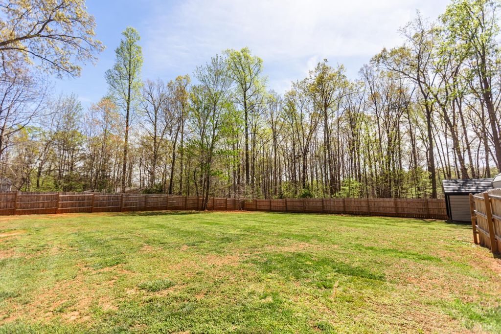 Image 35 of property listing at 396 Rocks Church Road, Pamplin, VA 23958