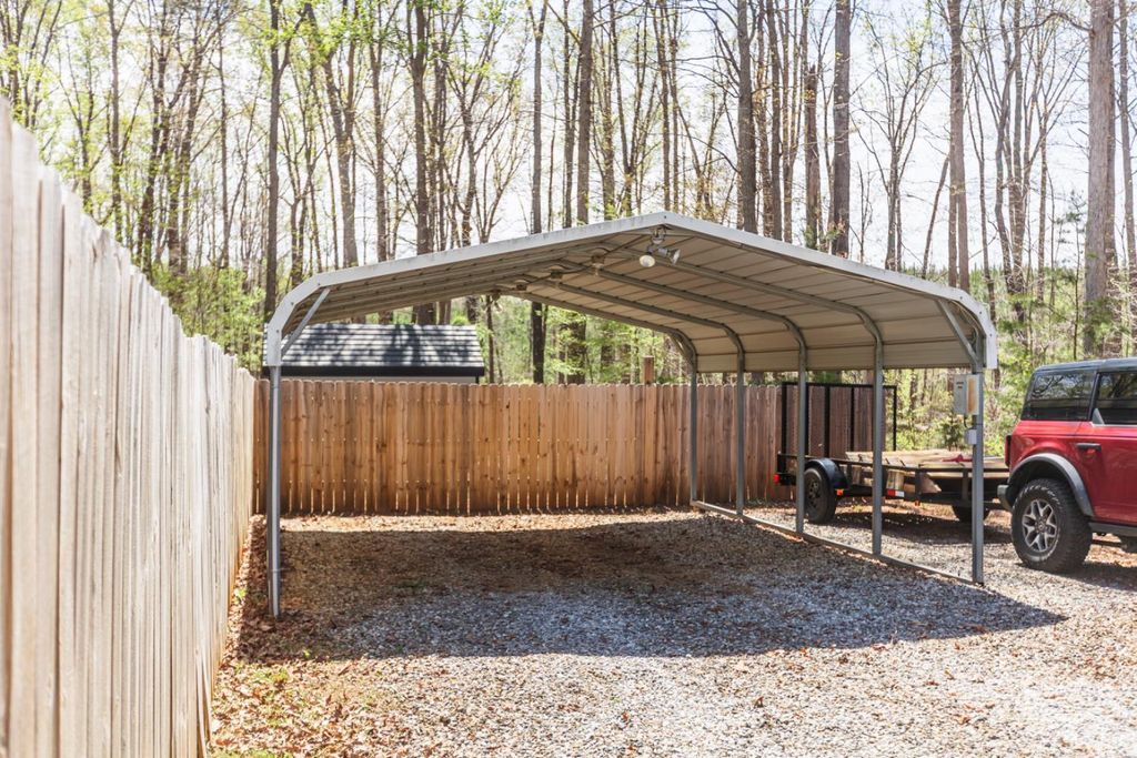 Image 39 of property listing at 396 Rocks Church Road, Pamplin, VA 23958