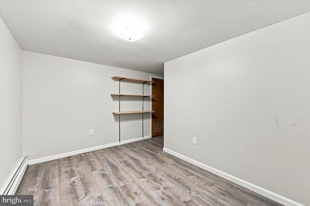 1035 W ALLENS LN, Philadelphia, PA 19119