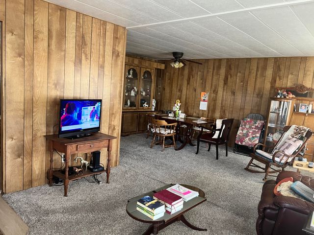 3008 Hazel Drive, Anderson, CA 96007