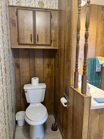 3008 Hazel Drive, Anderson, CA 96007