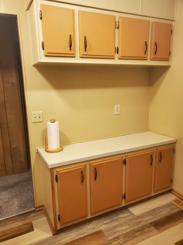 3008 Hazel Drive, Anderson, CA 96007