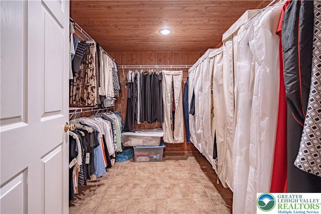 3947 West Washington Street, Allentown City, PA 18104