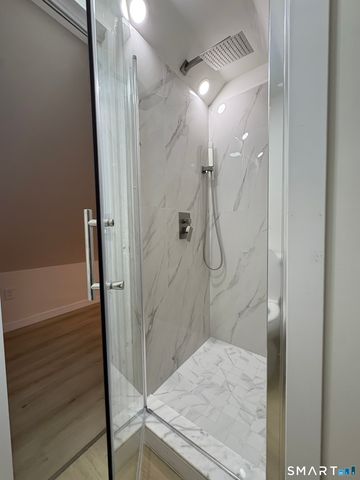 1787 Stratfield Road B, Fairfield, CT 06825