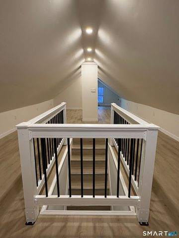 1787 Stratfield Road B, Fairfield, CT 06825