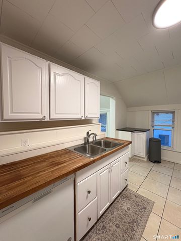 1787 Stratfield Road B, Fairfield, CT 06825