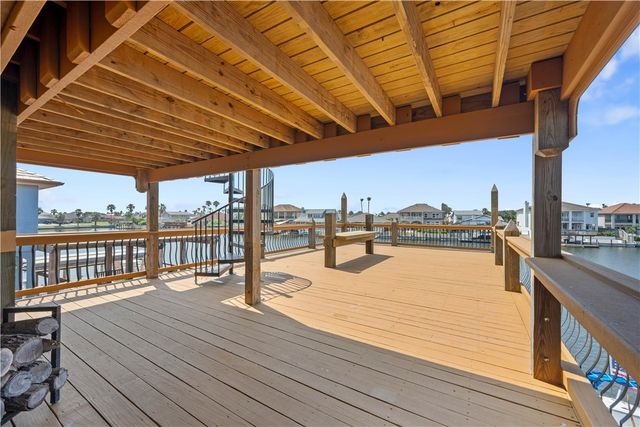 13729 Cayo Cantiles St, Corpus Christi, TX 78418
