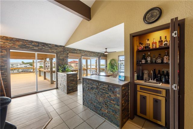 13729 Cayo Cantiles St, Corpus Christi, TX 78418