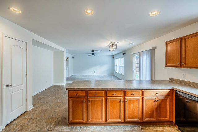 161 Stonewood Crossing Drive, Boiling Springs, SC 29316