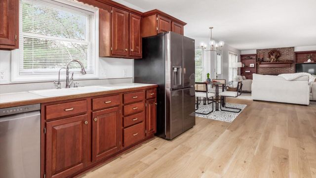 1540 Donamar Court, Lancaster, OH 43130