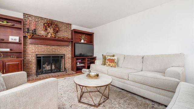 1540 Donamar Court, Lancaster, OH 43130