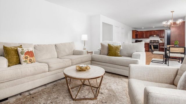 1540 Donamar Court, Lancaster, OH 43130