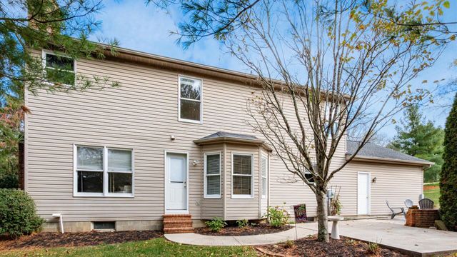 1540 Donamar Court, Lancaster, OH 43130
