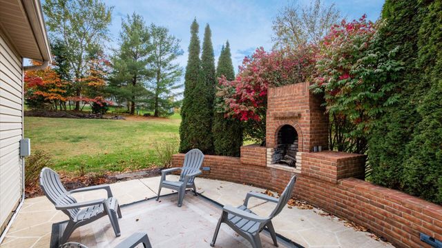 1540 Donamar Court, Lancaster, OH 43130