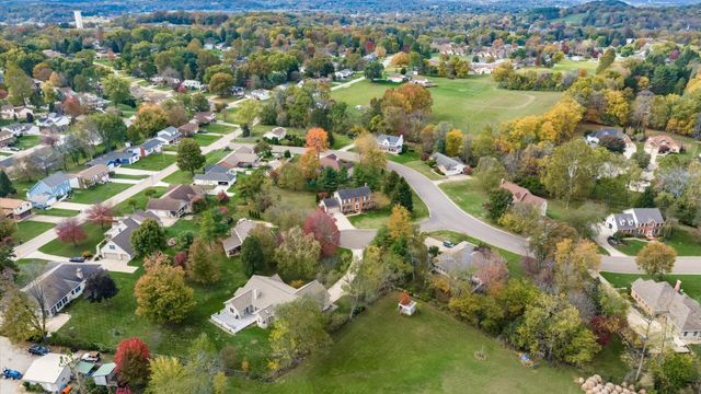 1540 Donamar Court, Lancaster, OH 43130