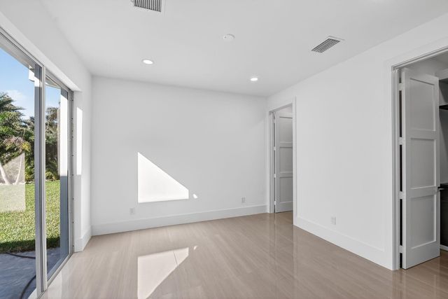 6401 Park Lane, Lake Worth, FL 33449