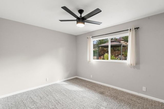 8445 Vista Del Cajon Pl, Lakeside, CA 92040