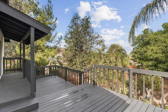 8445 Vista Del Cajon Pl, Lakeside, CA 92040
