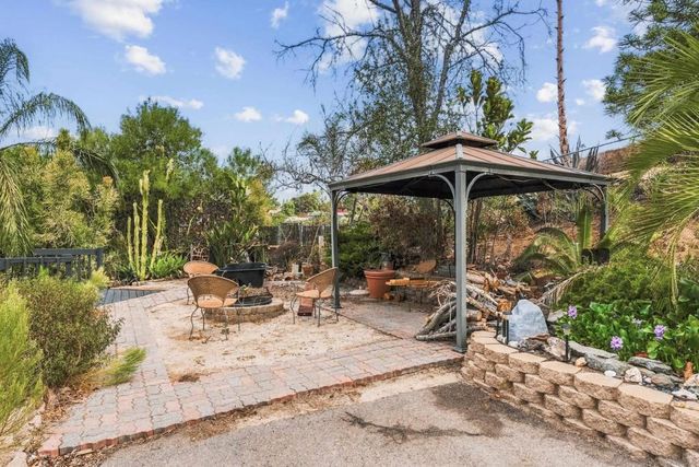 8445 Vista Del Cajon Pl, Lakeside, CA 92040