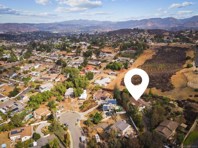 8445 Vista Del Cajon Pl, Lakeside, CA 92040