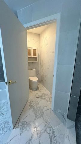 4355 LEICESTER Court, West Palm Beach, FL 33409