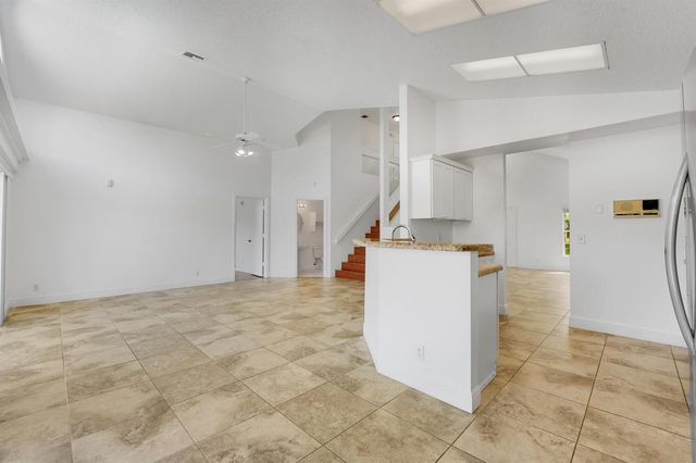 4355 LEICESTER Court, West Palm Beach, FL 33409