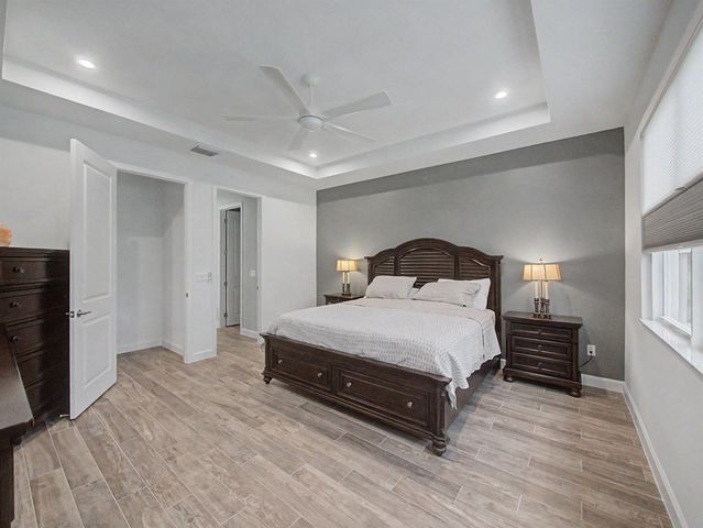 12151 SW Ameresque Way, Port St. Lucie, FL 34987
