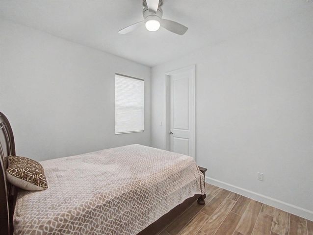 12151 SW Ameresque Way, Port St. Lucie, FL 34987