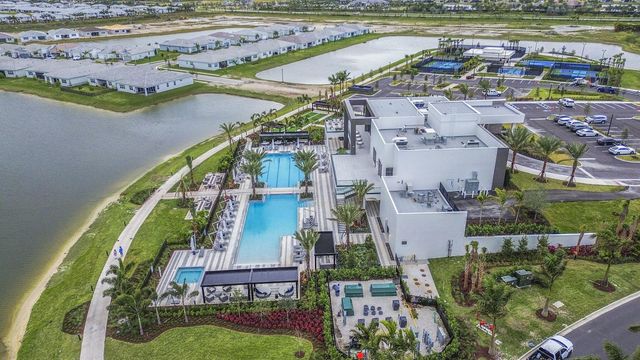 12151 SW Ameresque Way, Port St. Lucie, FL 34987