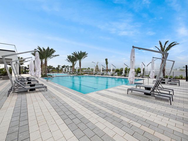 12151 SW Ameresque Way, Port St. Lucie, FL 34987