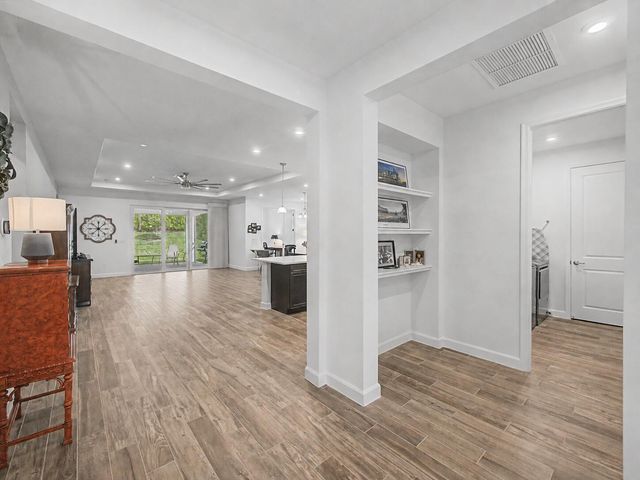 12151 SW Ameresque Way, Port St. Lucie, FL 34987