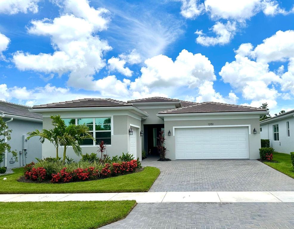 12151 SW Ameresque Way, Port St. Lucie, FL 34987
