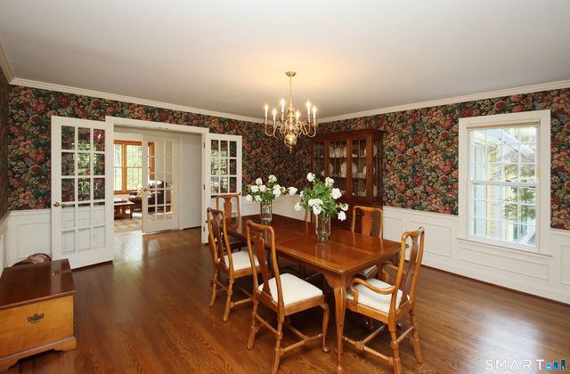 45 Longview Road, Avon, CT 06001