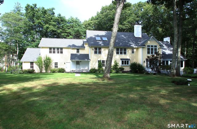 45 Longview Road, Avon, CT 06001