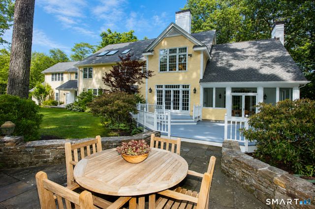 45 Longview Road, Avon, CT 06001
