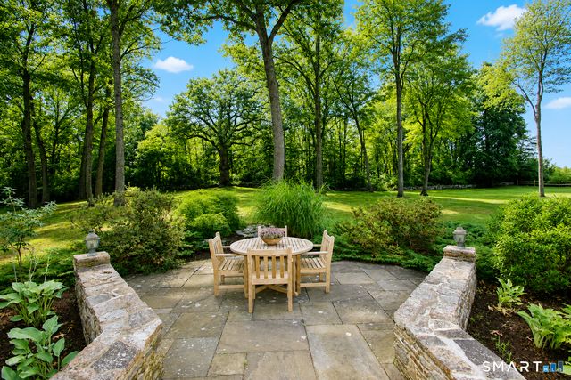 45 Longview Road, Avon, CT 06001