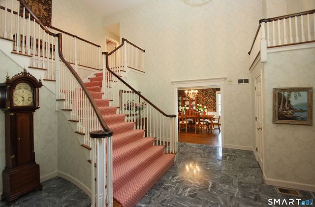 45 Longview Road, Avon, CT 06001