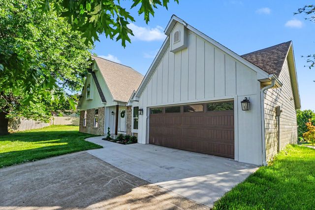 1101 MERRILL CT, Columbia, MO 65203