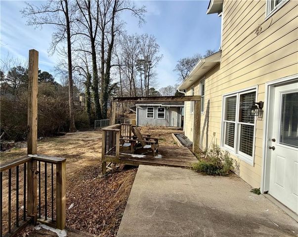 221 Harlee Lane, Lawrenceville, GA 30046