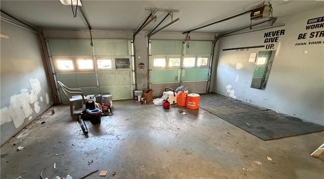 221 Harlee Lane, Lawrenceville, GA 30046