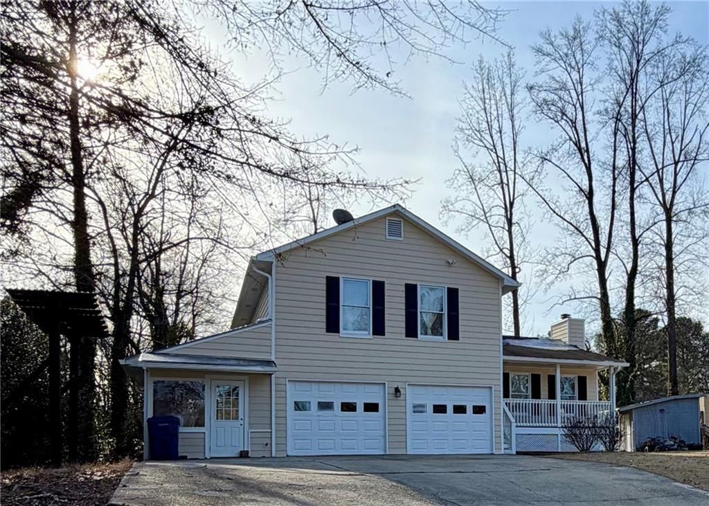 221 Harlee Lane, Lawrenceville, GA 30046