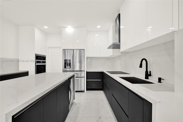 9243 SW 227th Ter, Cutler Bay, FL 33190