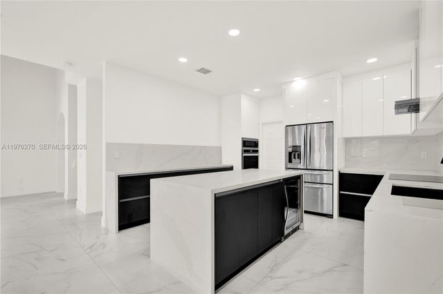 9243 SW 227th Ter, Cutler Bay, FL 33190